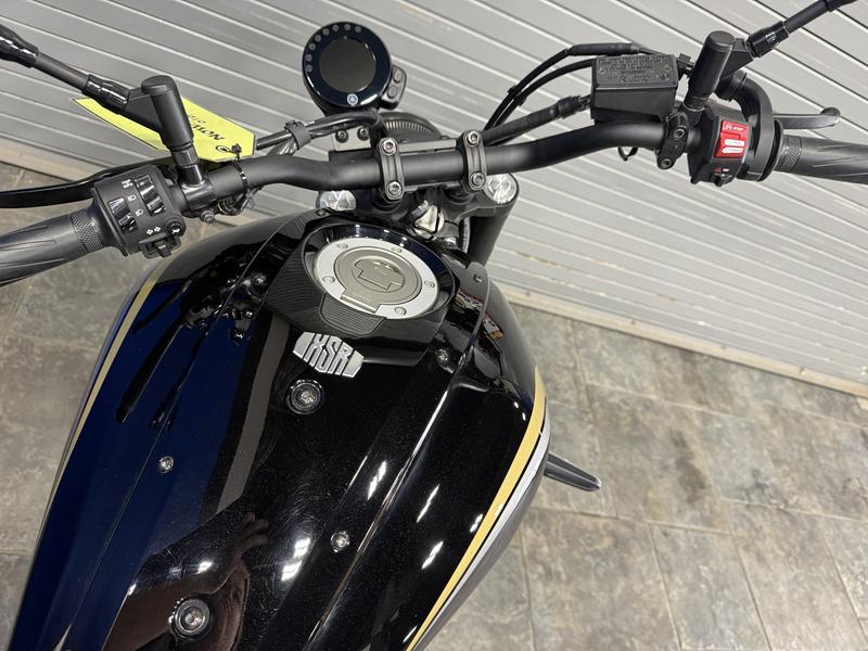 2023 Yamaha XSR700 MOTORCYCLE
