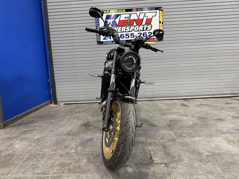 2023 Yamaha XSR700 MOTORCYCLE
