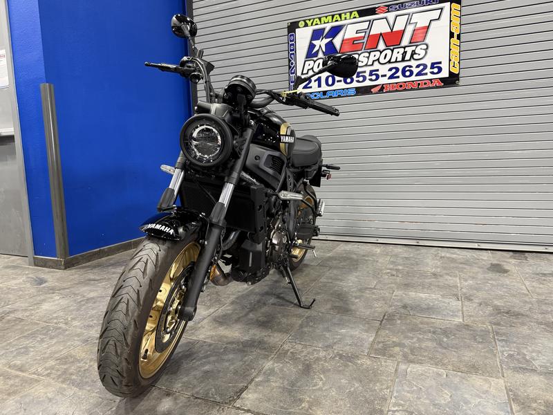 2023 Yamaha XSR700 MOTORCYCLE