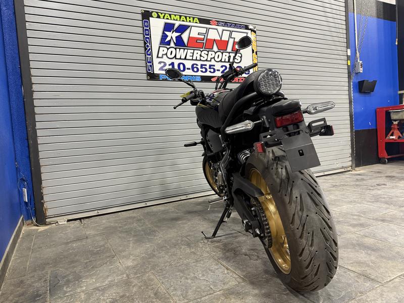 2023 Yamaha XSR700 MOTORCYCLE
