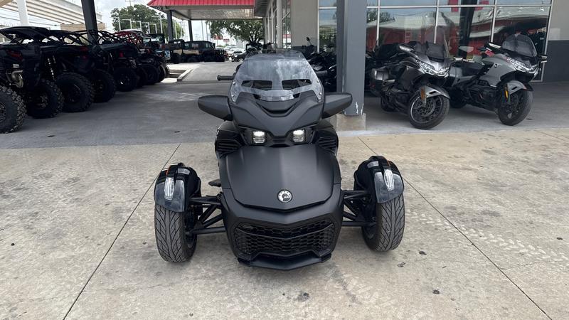 2024 Can-Am Spyder F3 Limited MOTORCYCLE