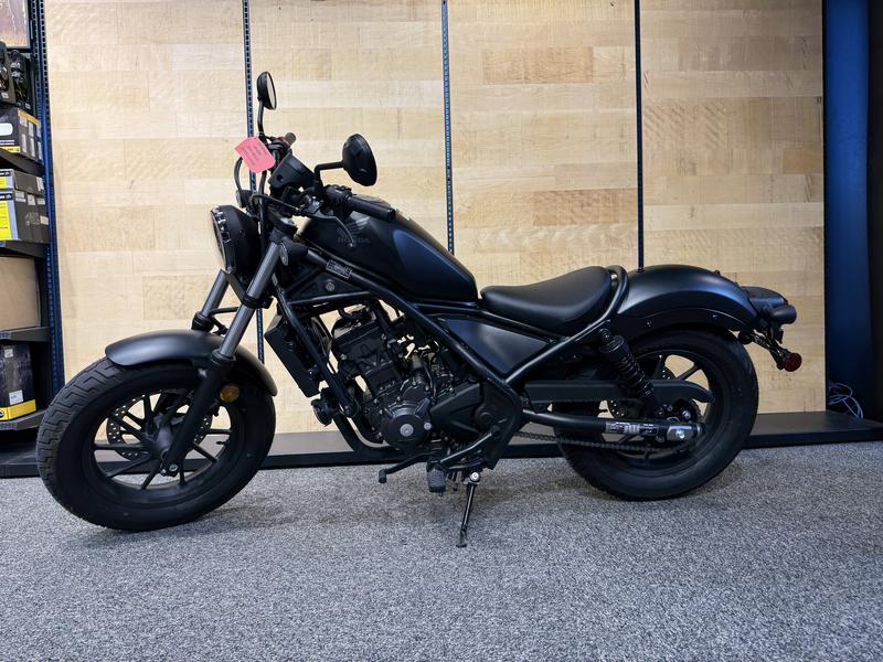2025 Honda Rebel 300 MOTORCYCLE