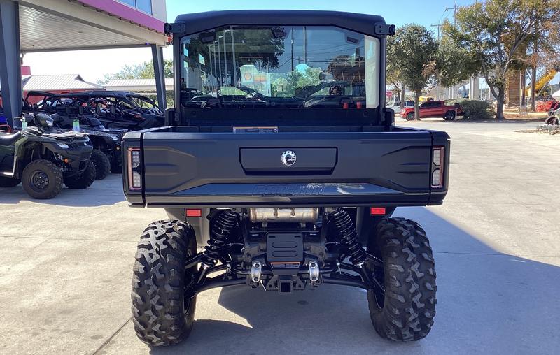 2026 Can-Am Defender MAX XT CAB HD11 UTV
