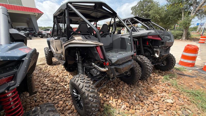 2026 Honda TALON 1000R-4 FOX LIVE VALVE UTV
