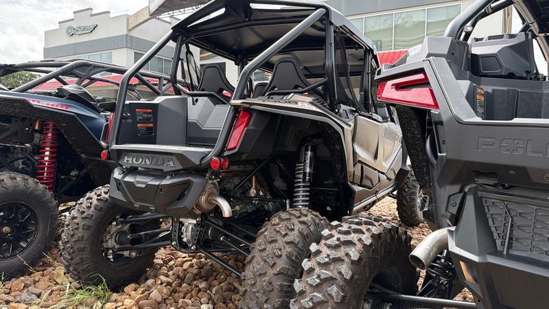 2026 Honda TALON 1000R-4 FOX LIVE VALVE UTV