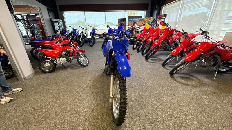 2026 Yamaha TT-R230 DIRT BIKE