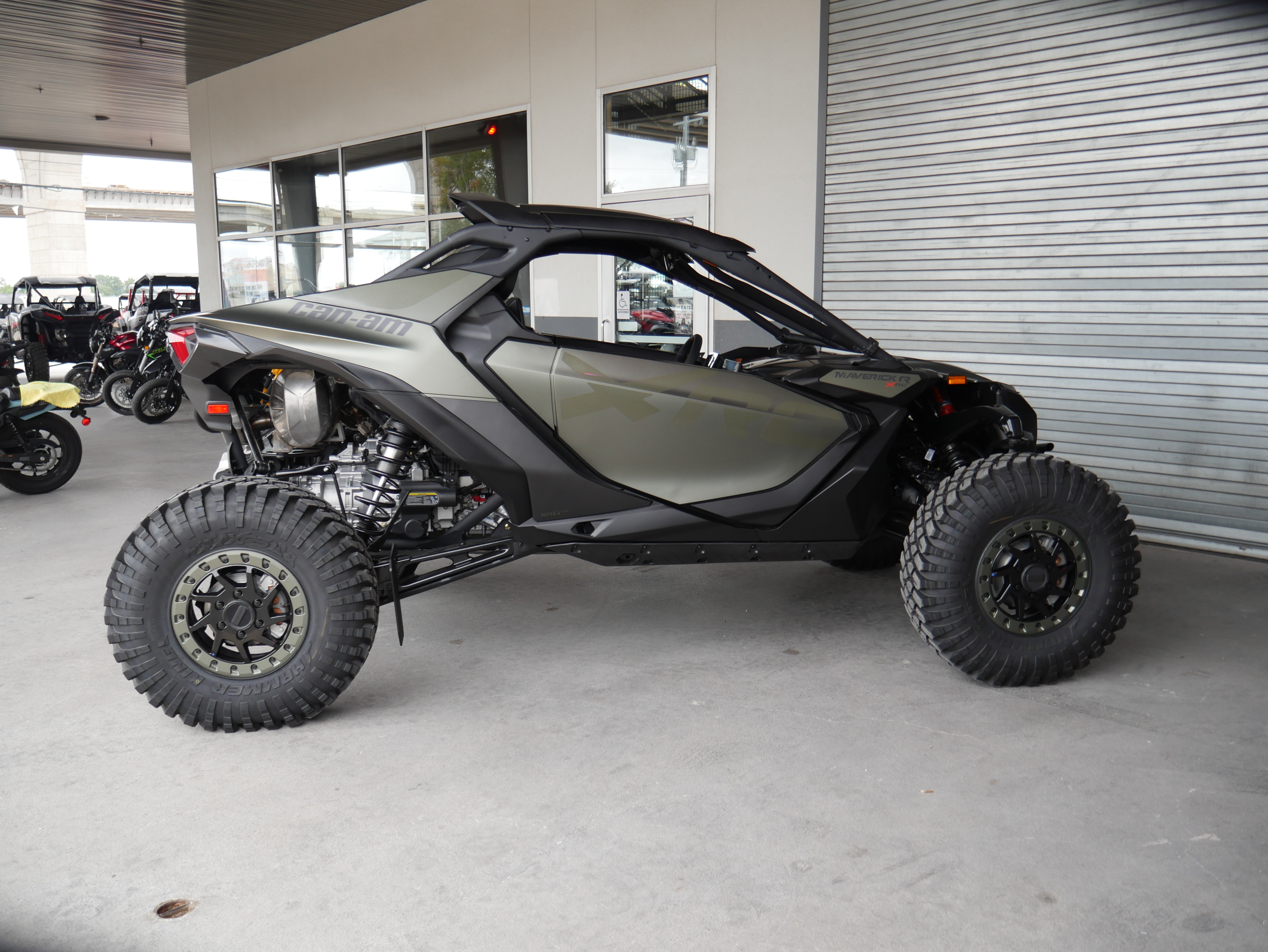 2026 Can-Am Maverick R X rc UTV